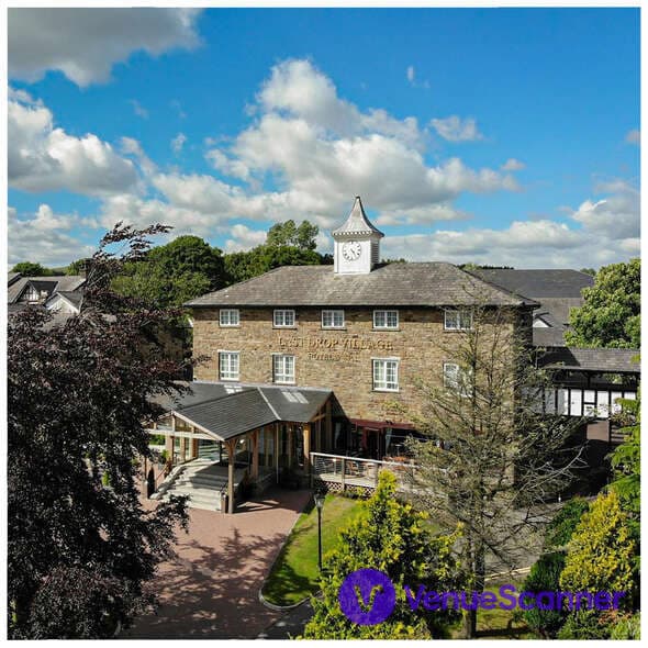 Last Drop Village Hotel & Spa, The Holcombe Suite, undefined photo #2