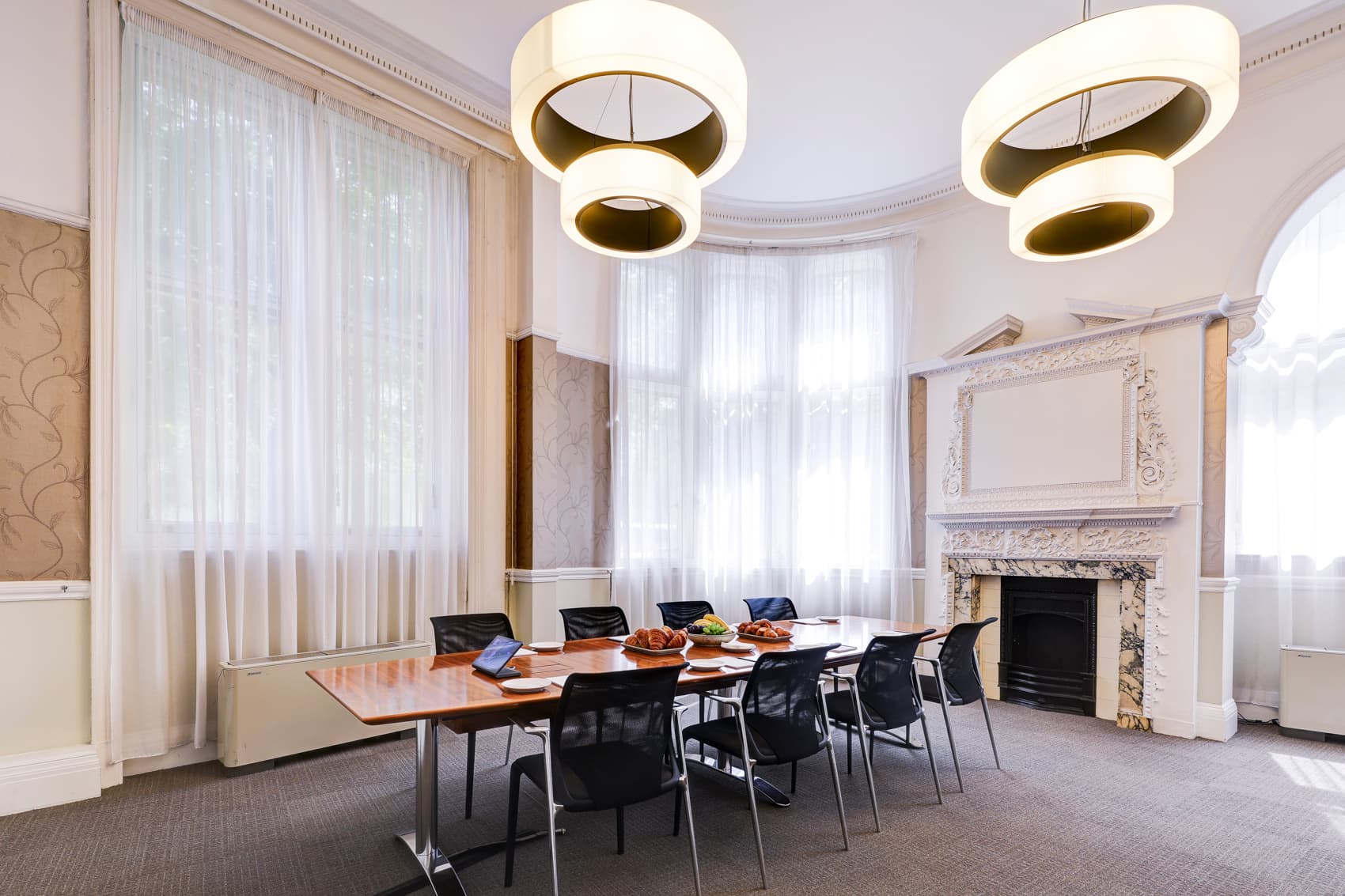 Surveyors House RICS Westminster, Dubai photo #2