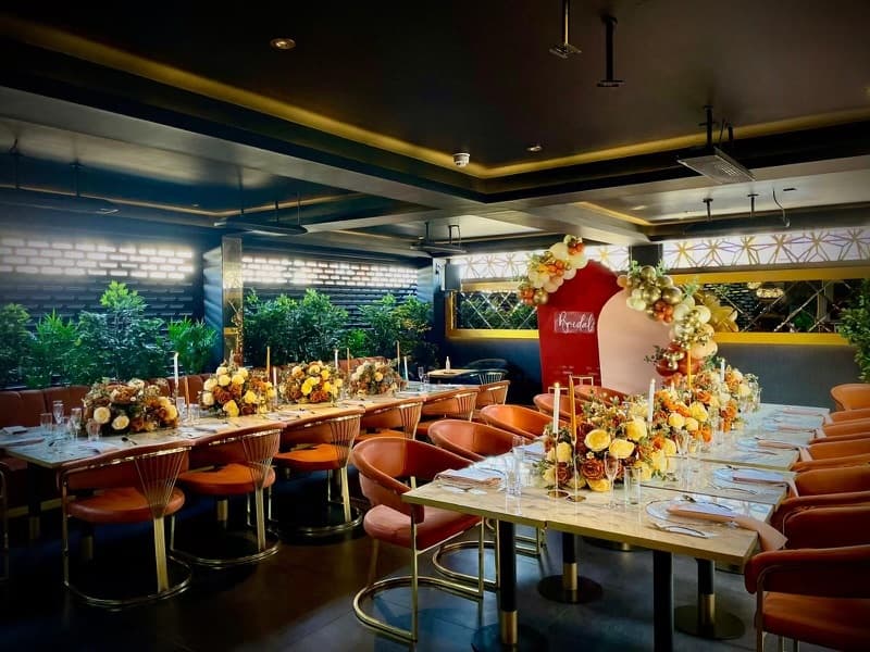 Central Restaurant And Lounge photo #2