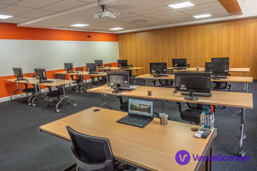 I.T. Training Facilities, Edinburgh Training And Conference Venue photo #2