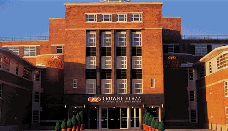 Crowne Plaza Liverpool John Lennon Airport, Avro Sopwith photo #2