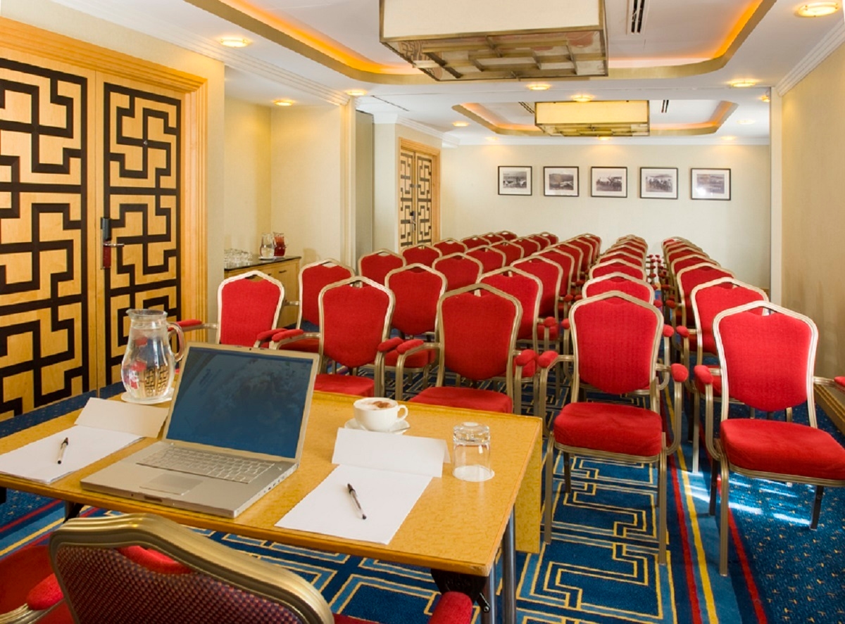 Photo of Crowne Plaza Liverpool John Lennon Airport, Avro Sopwith