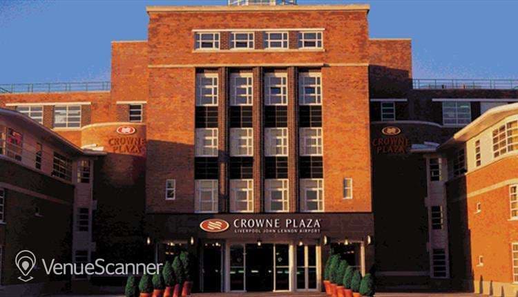 Aerial, Crowne Plaza Liverpool John Lennon Airport photo #2