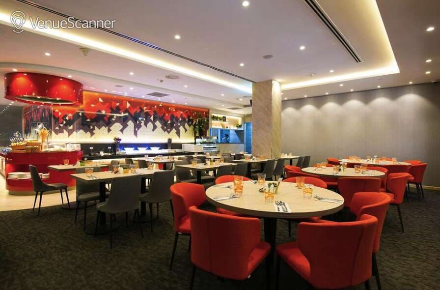 Metropolitan YMCA Restaurant, Restaurant photo #3