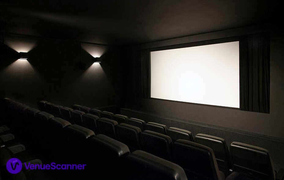 Exclusive Hire, Close-Up Cinema photo #1