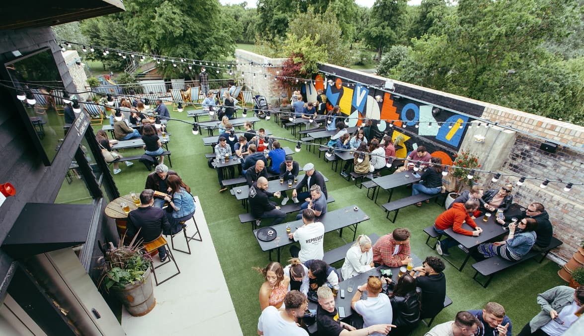 Rooftop Terrace & The Banyard Room (Whole Top Floor)