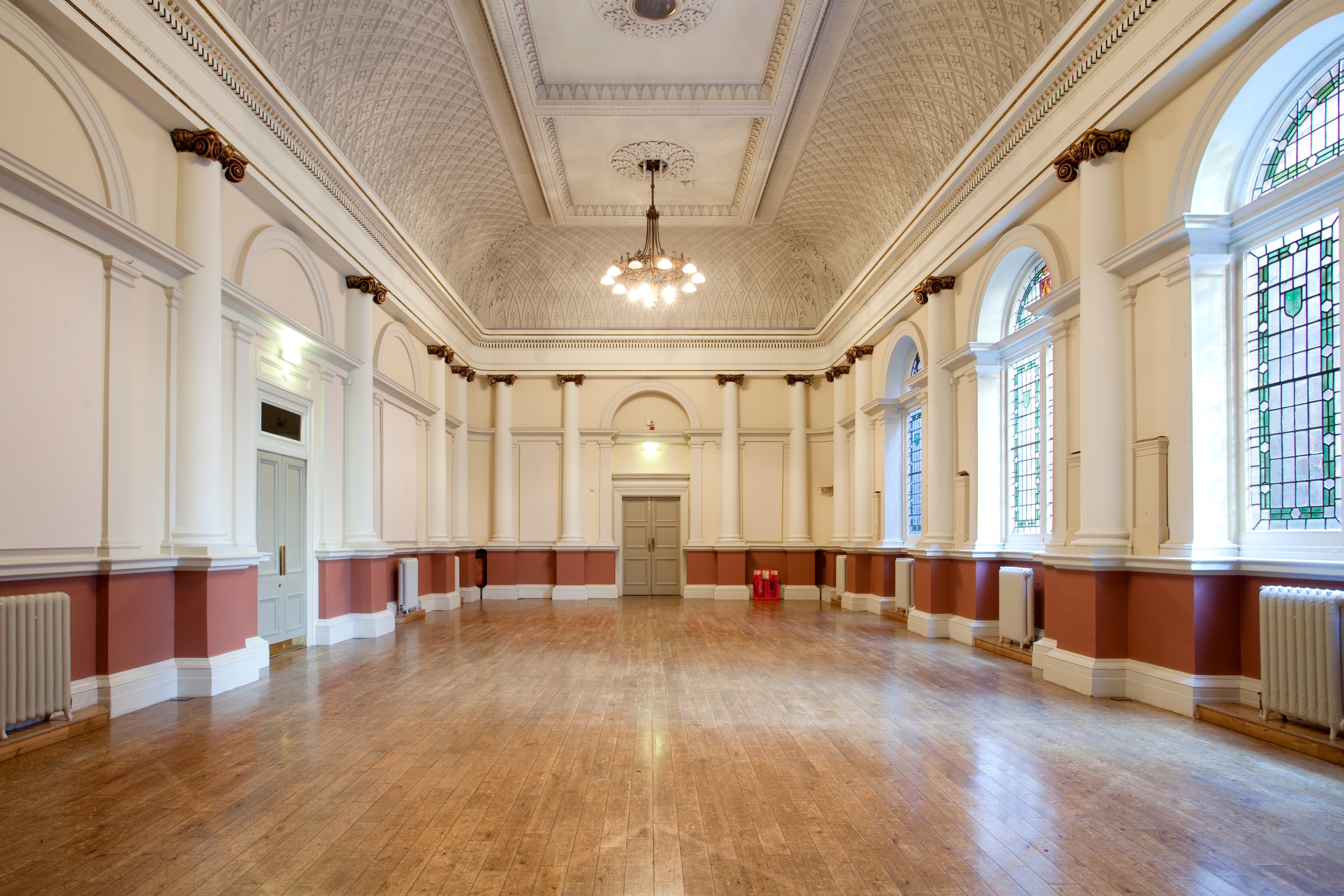Photo of Shoreditch Town Hall, Council Chamber