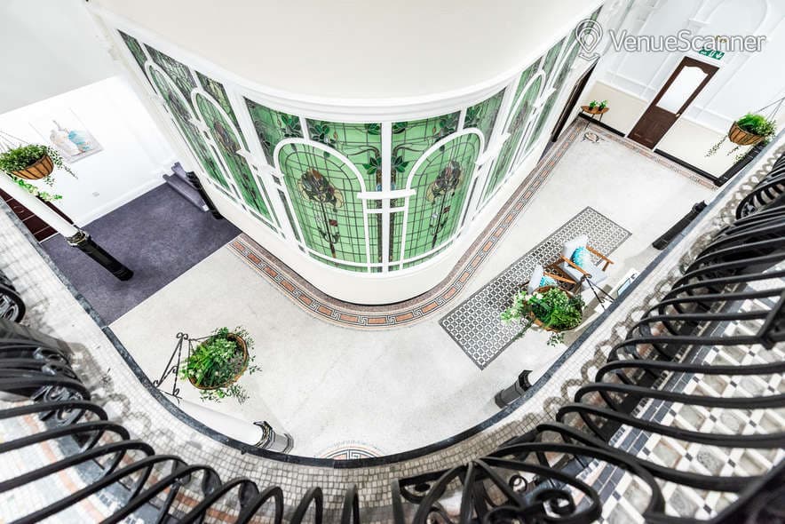 The Atrium, Fm Living - Aparthotel photo #1