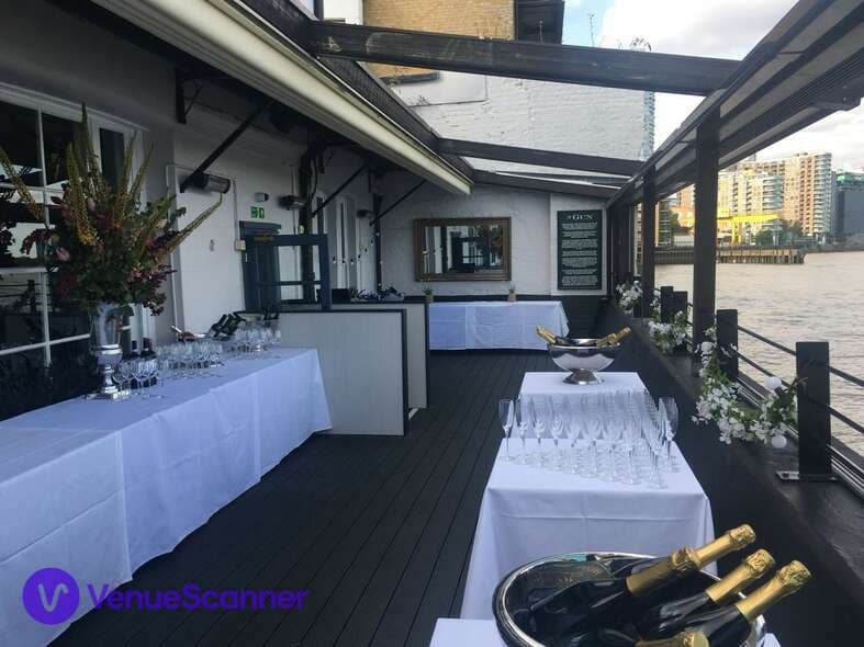 Riverside Conservatory, The Gun photo #2