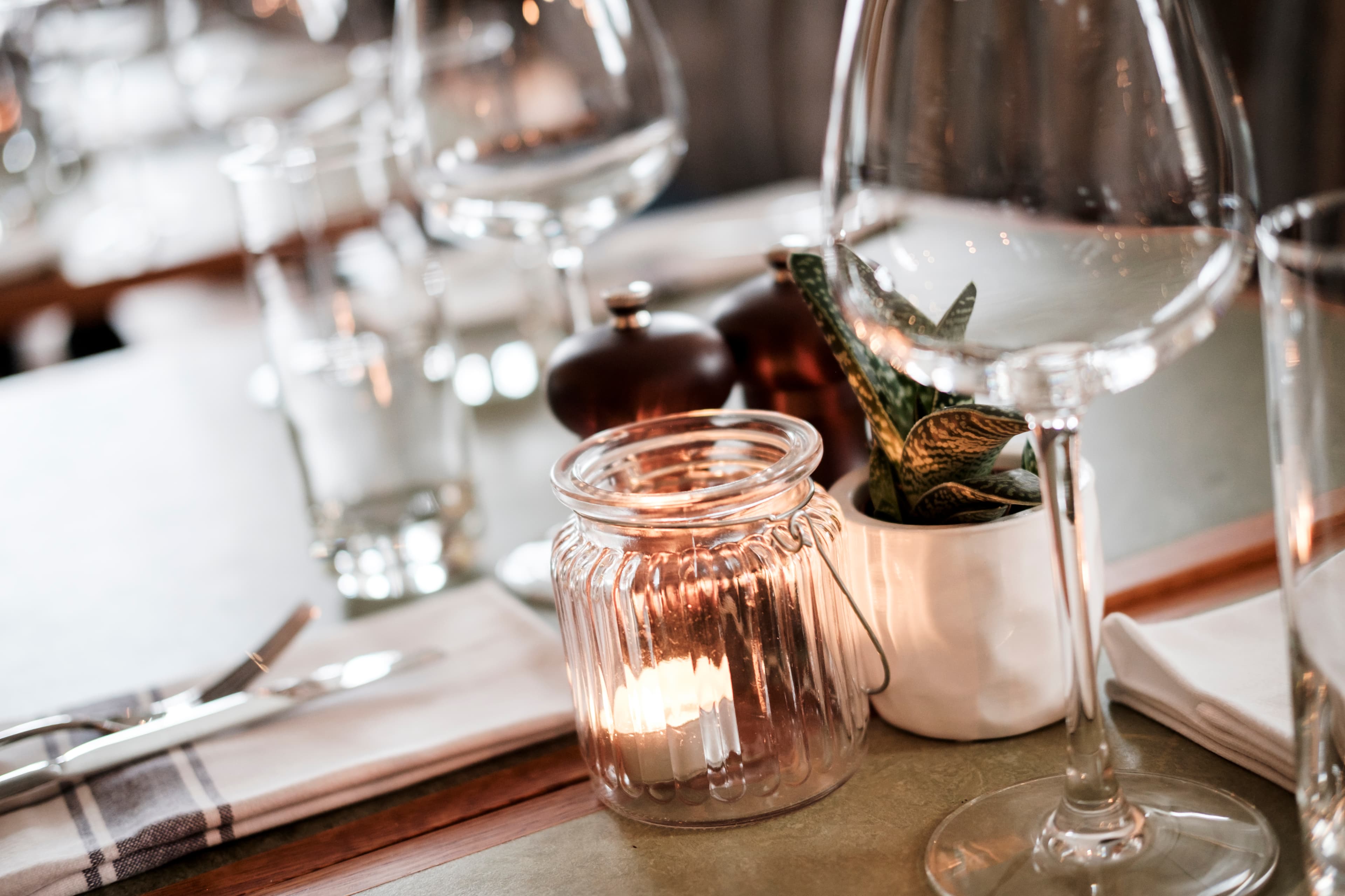 The Half Moon, The Restaurant photo #2