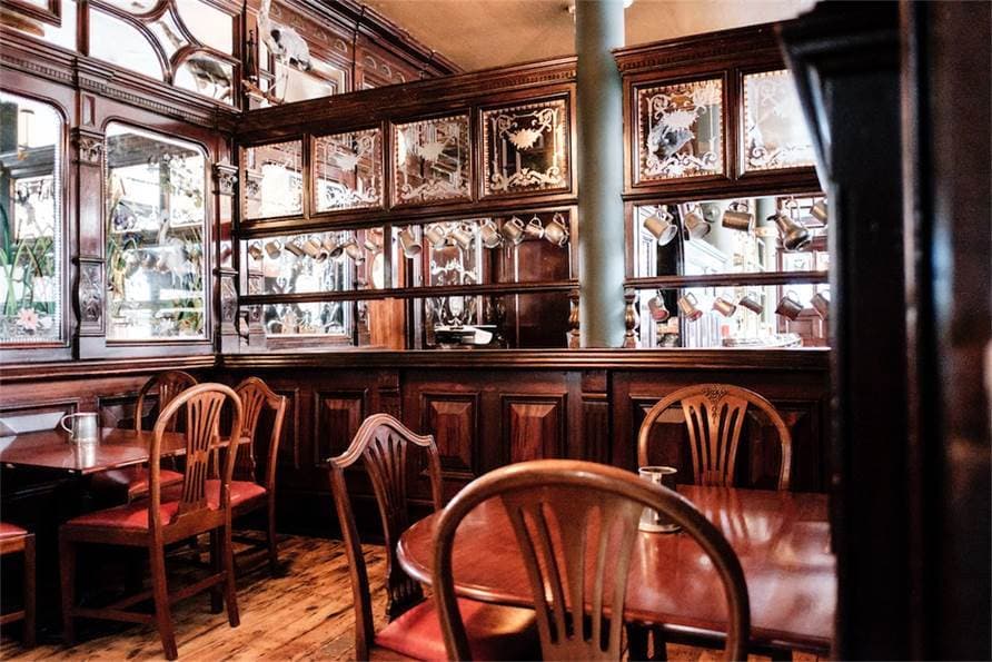 The Half Moon, The Snug photo #2