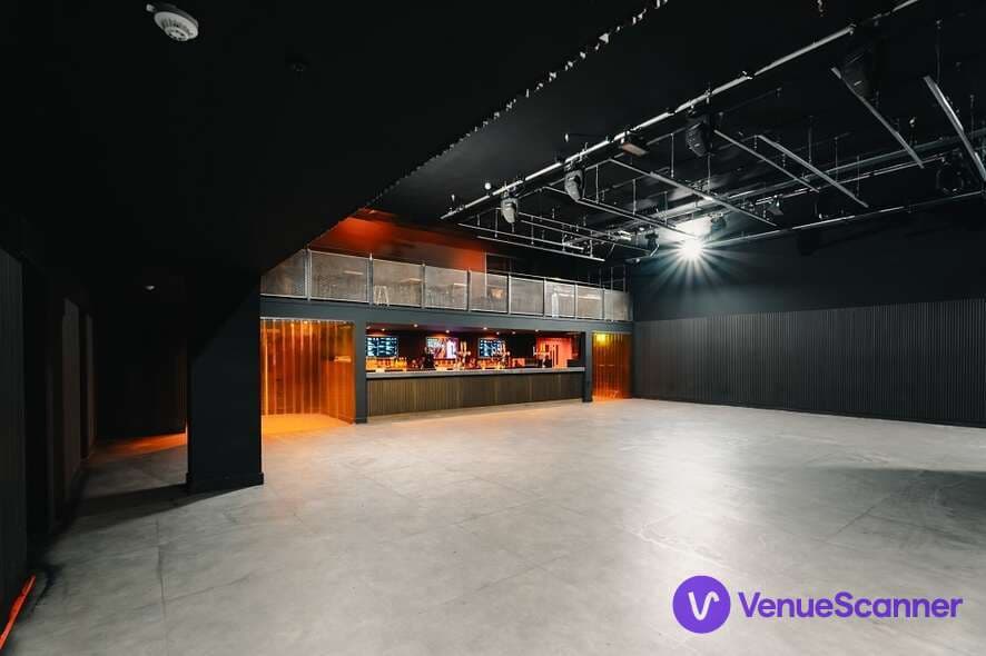 Room 1, Amber's Club photo #2