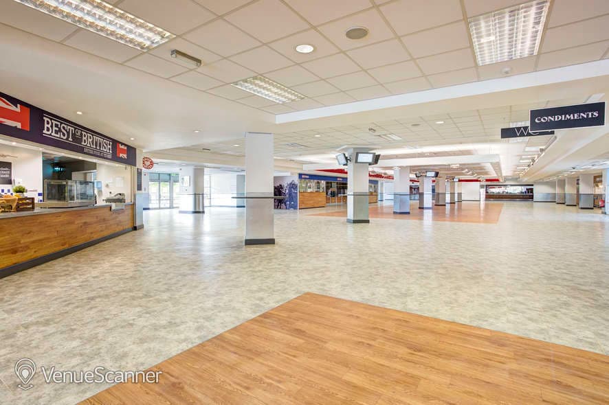 Kempton Park Racecourse, Exhibition Hall photo #3