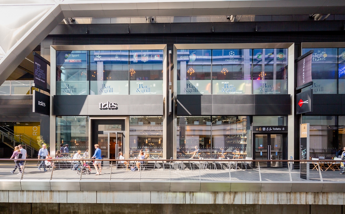 Photo of Notes Coffee Roasters & Bars - Canary Wharf, Full Venue W/ Outdoor Space