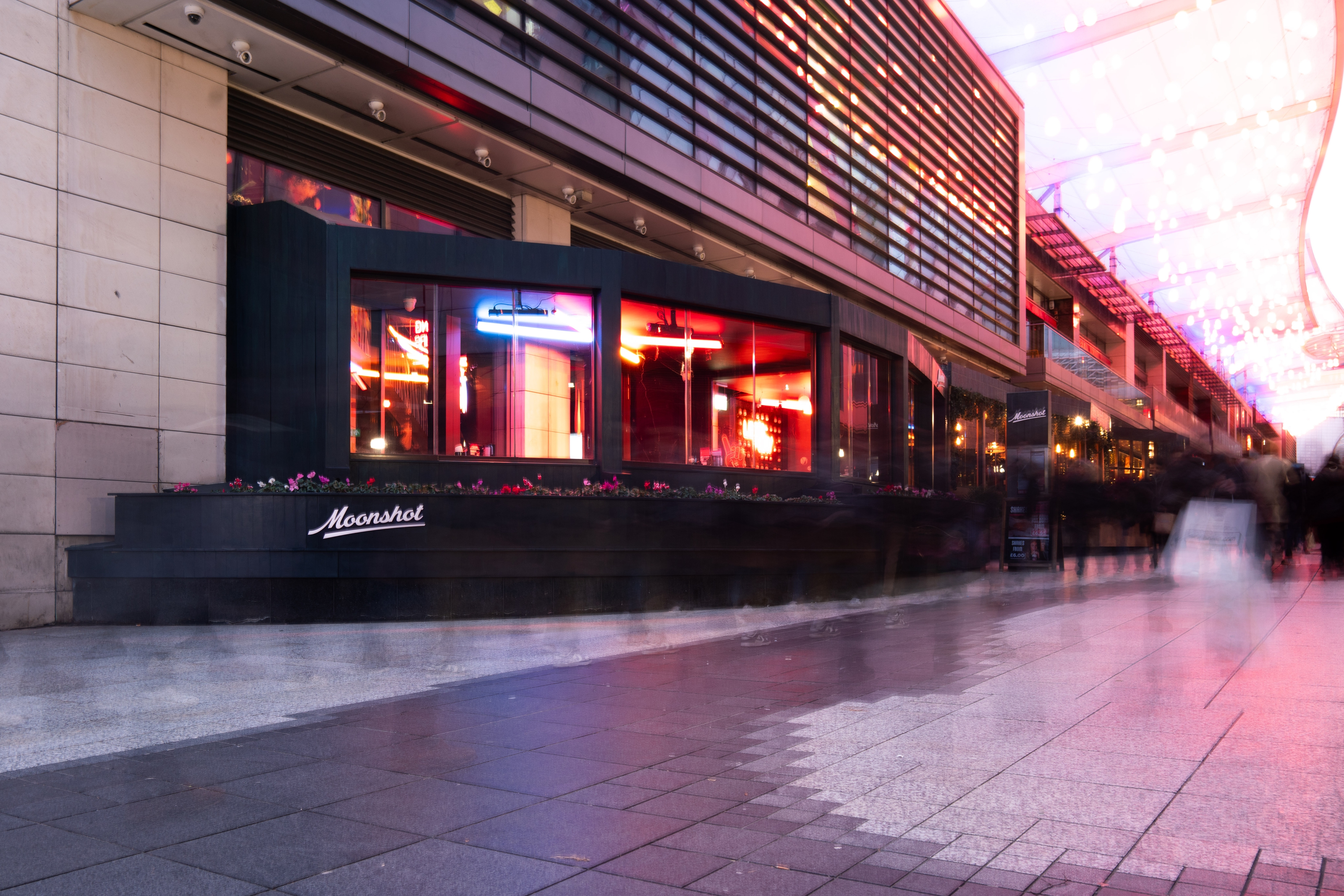 Photo of Moonshot Social, Shepherd's Bush, Whole Venue