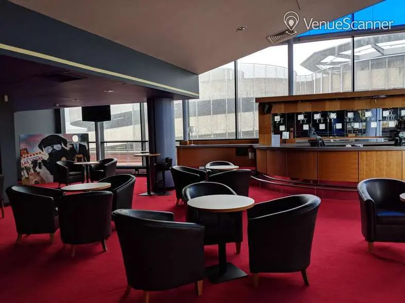 Screen 1 - 124 Seats, Cineworld Cardiff photo #2