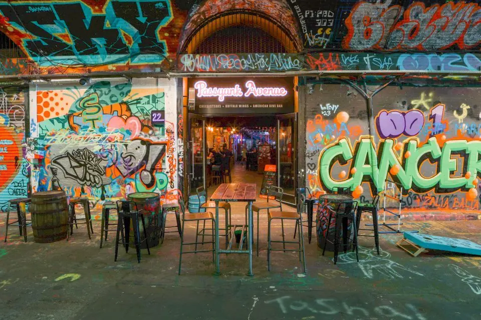 Passyunk Avenue - Waterloo, Games Area photo #2