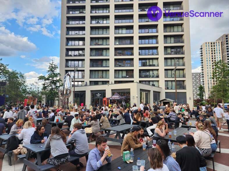 'Encore' Back Section, The Lockdown Room photo #17