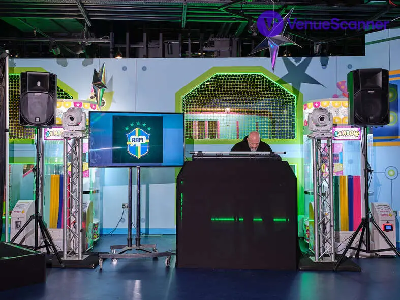 Exclusive Hire, Babylon Park photo #1