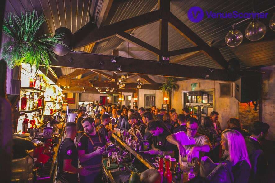 Lockside Bar & Club, Lockside & 180 Club photo #1