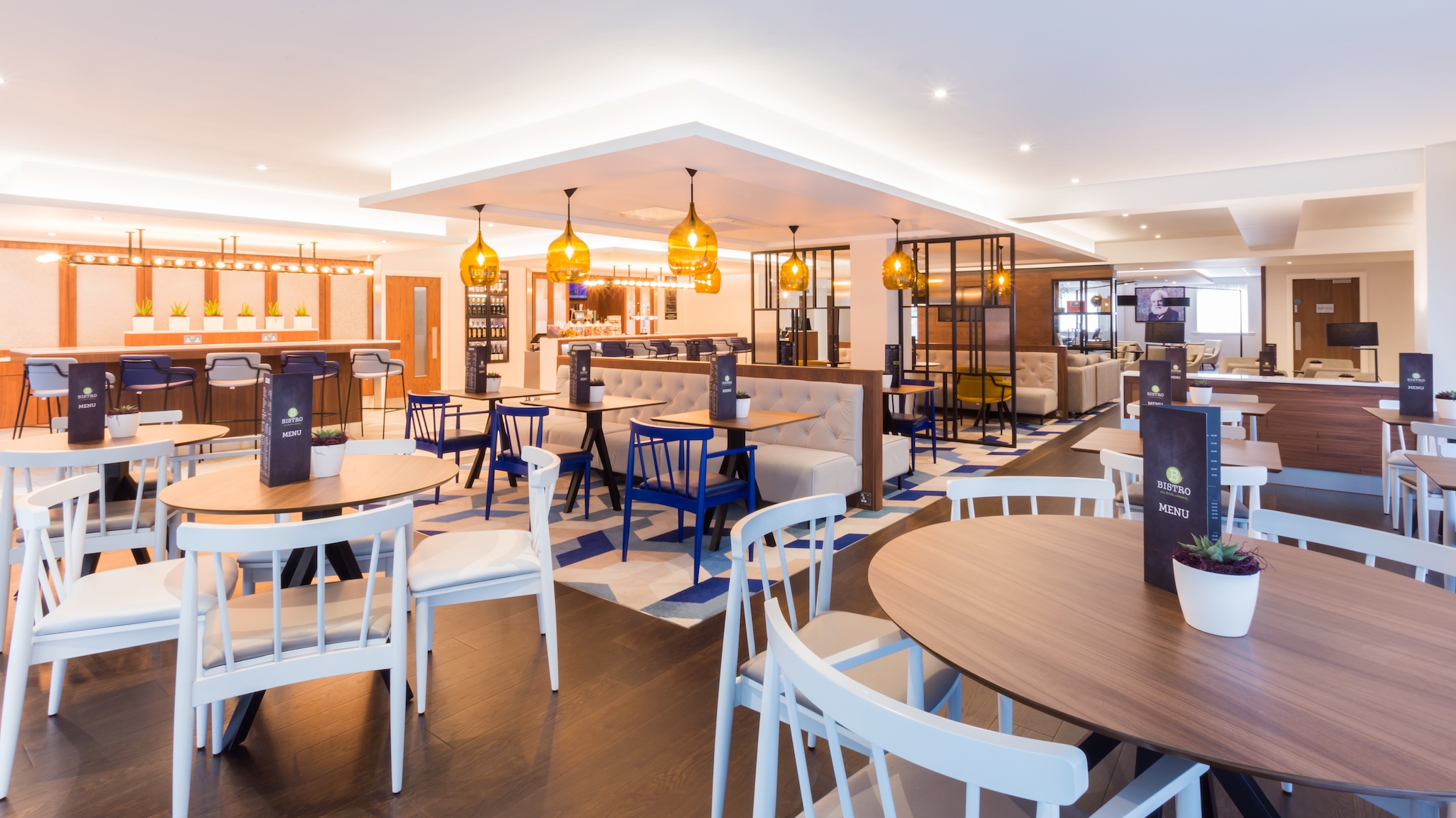 Photo of Courtyard By Marriott Glasgow Airport, Lulu