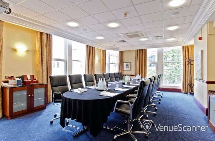 Horton, Macdonald Burlington Hotel photo #2