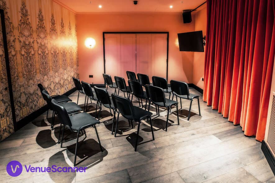 Rose Meeting Room, Puttshack Bank photo #2