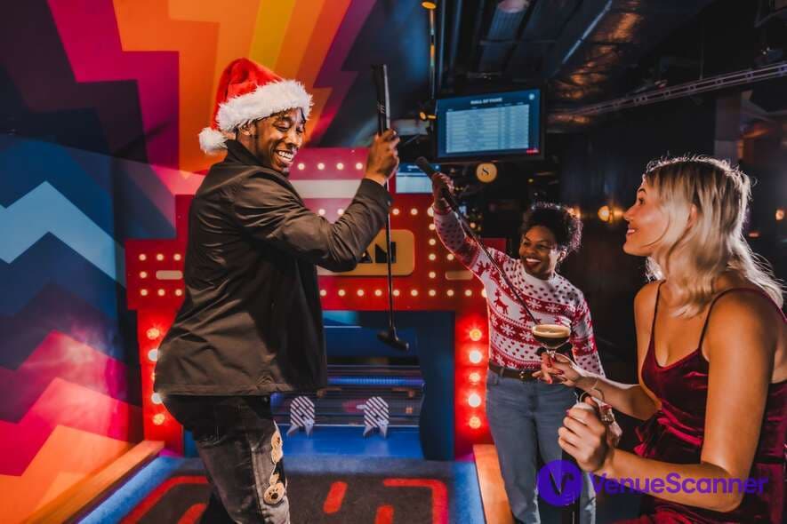 Christmas Party At Puttshack Bank, Puttshack Bank photo #1