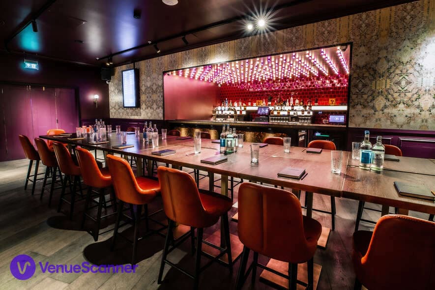 Ruby Meeting Room, Puttshack Bank photo #1