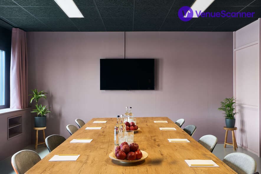 Pink Room, The Good Hotel London photo #1