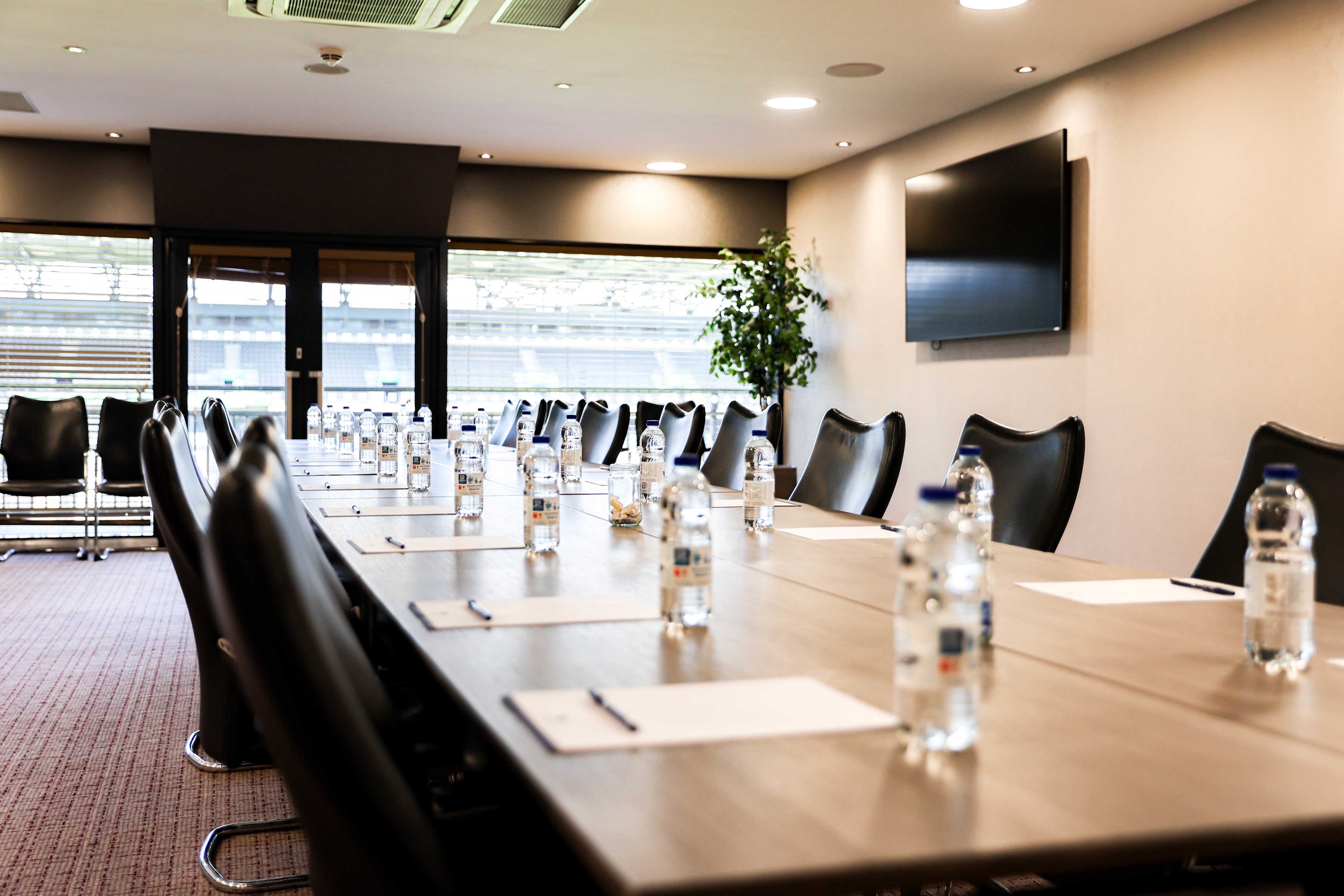 Photo of Stadium Mk, Analysis