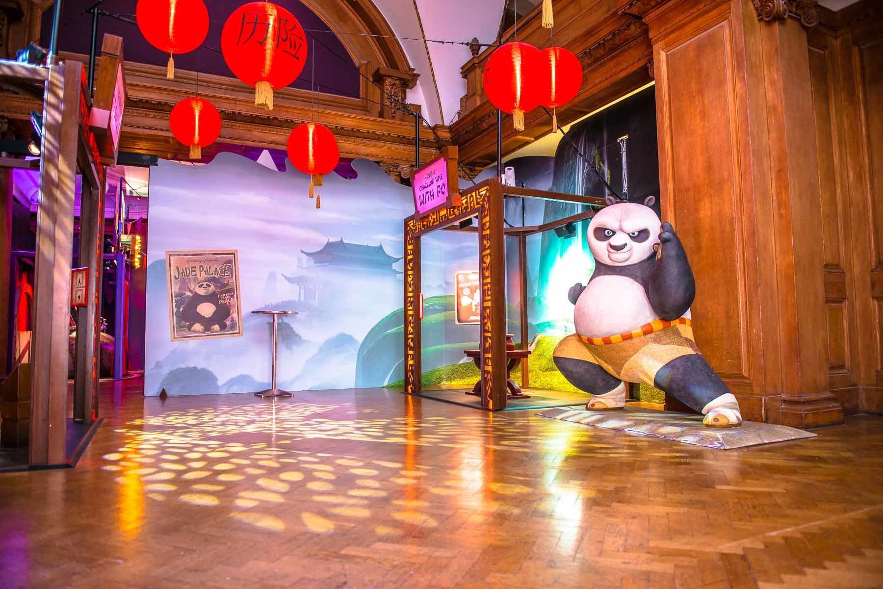 Shreks Adventure - London, Arrivals Hall photo #2