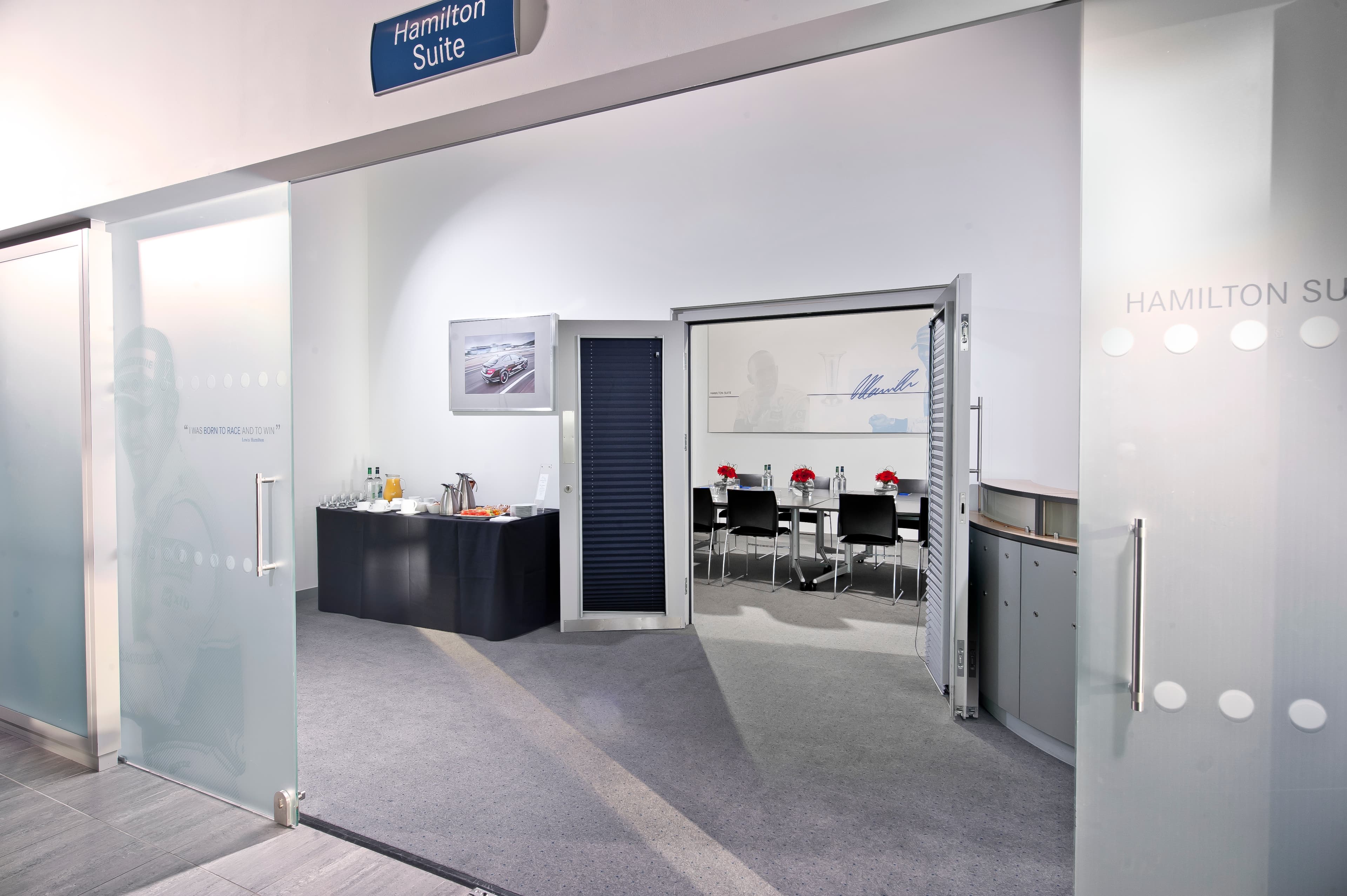 Mercedes - Benz World, Hamilton Suite photo #2