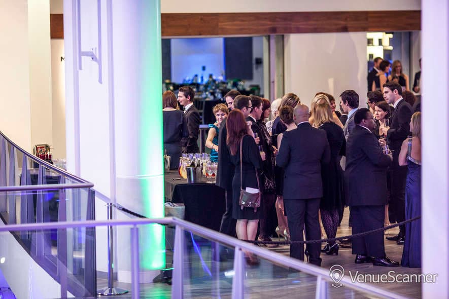 S-class Suite, Mercedes - Benz World photo #2