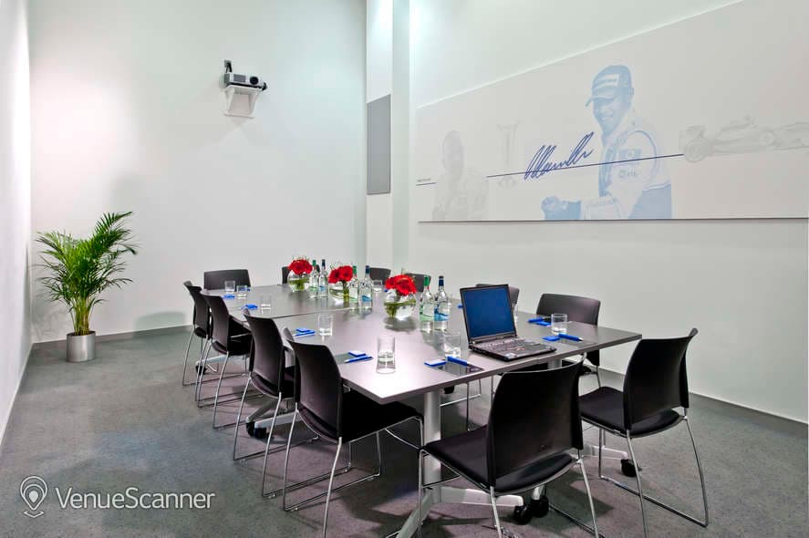 Hamilton Suite, Mercedes - Benz World photo #1