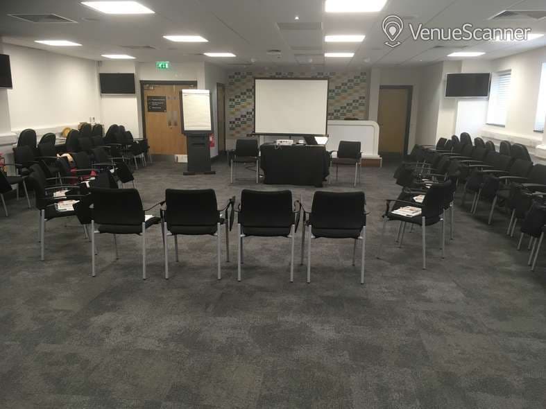 Media Suite, Molineux Stadium photo #2