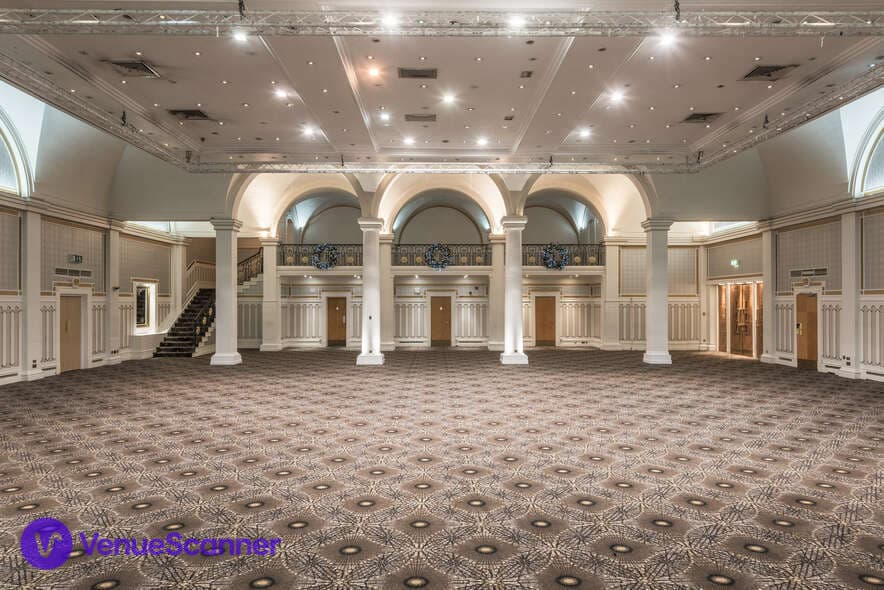 The Queens Ballroom, The Queens photo #3
