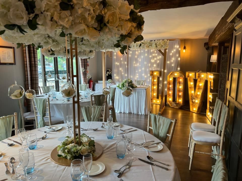 Sitwell Arms Hotel, Leger Room photo #2