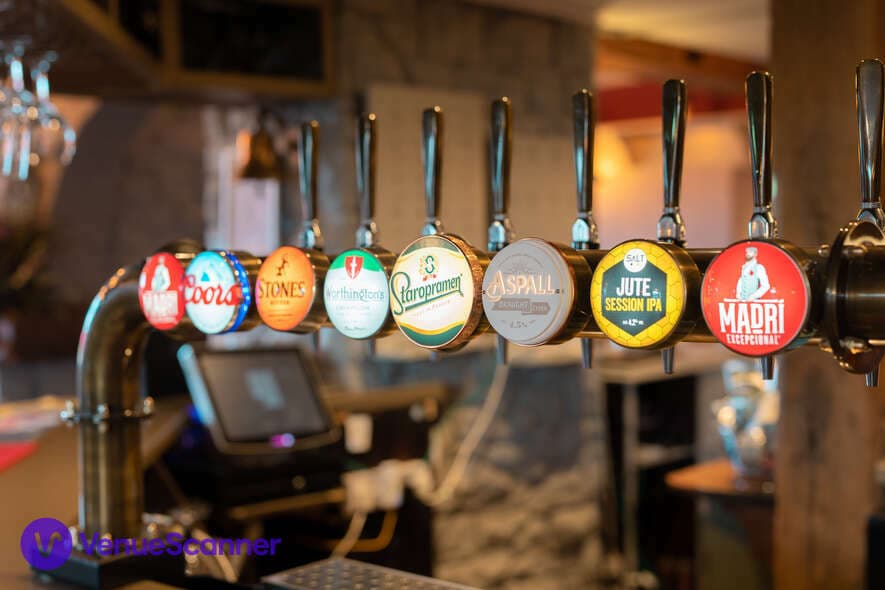 The Wild Boar Lounge, Sitwell Arms Hotel photo #2