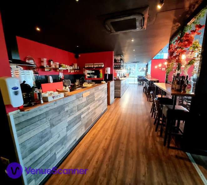 Exclusive Hire, Veeno Bristol photo #3