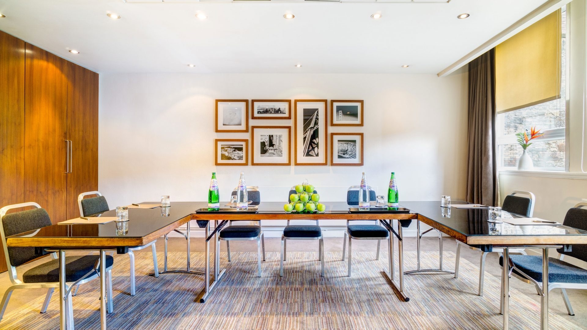 Photo of Apex Grassmarket Hotel, San Francisco