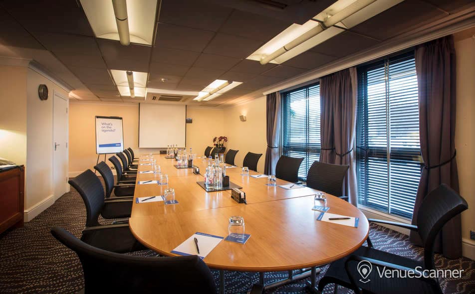 Caravelle Suite, Thistle London Heathrow T5 photo #1