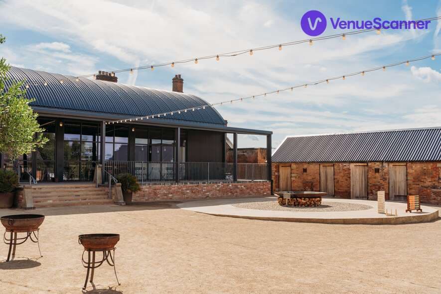 Exclusive Hire, Grangefields - Cripps & Co photo #2