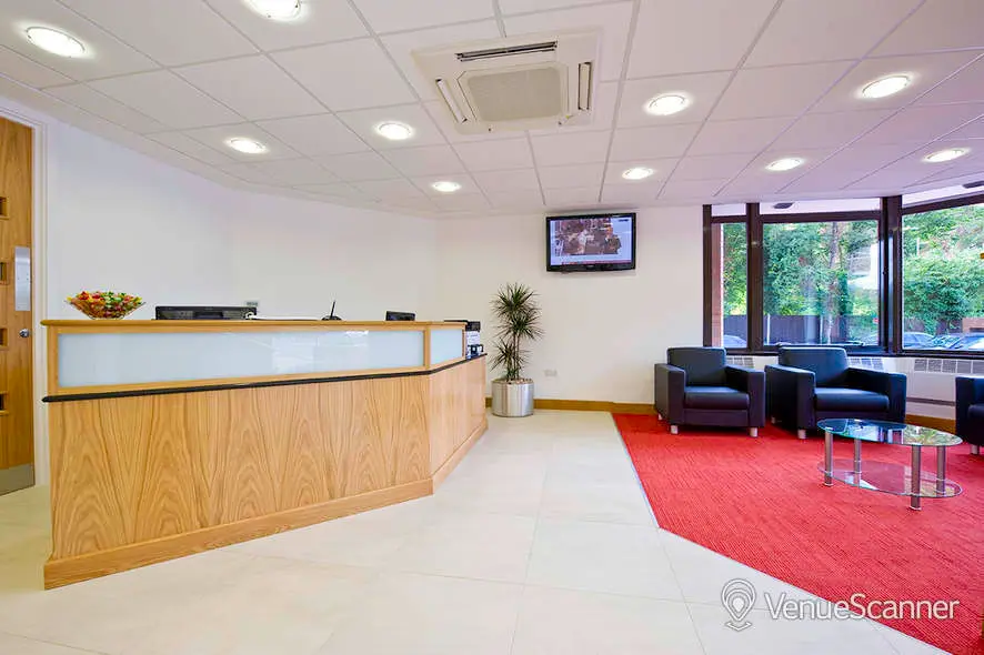 Regus Horsham Worthing Road photo #3