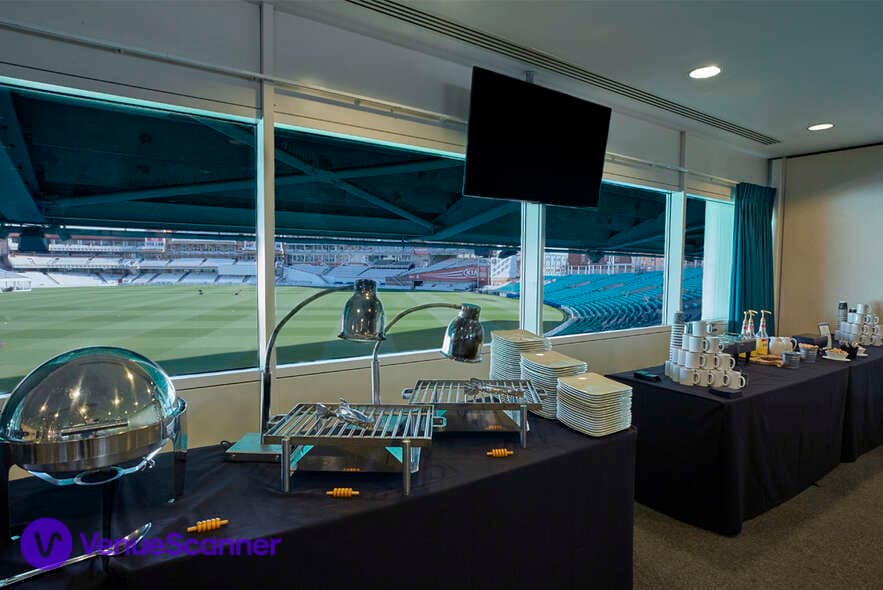 Ashes Suite, The Kia Oval photo #3