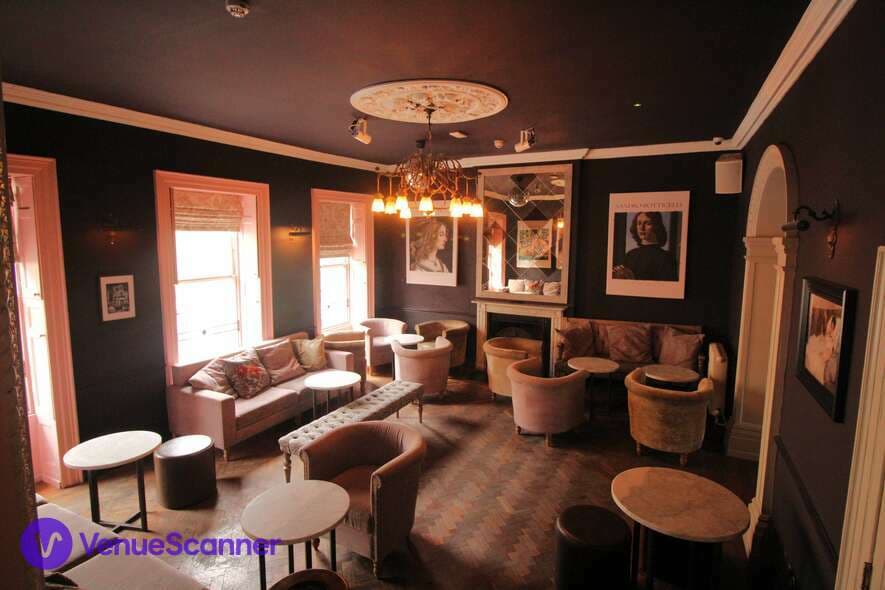 Alfred's Wine And Champagne Bar, Goldbrick House photo #2
