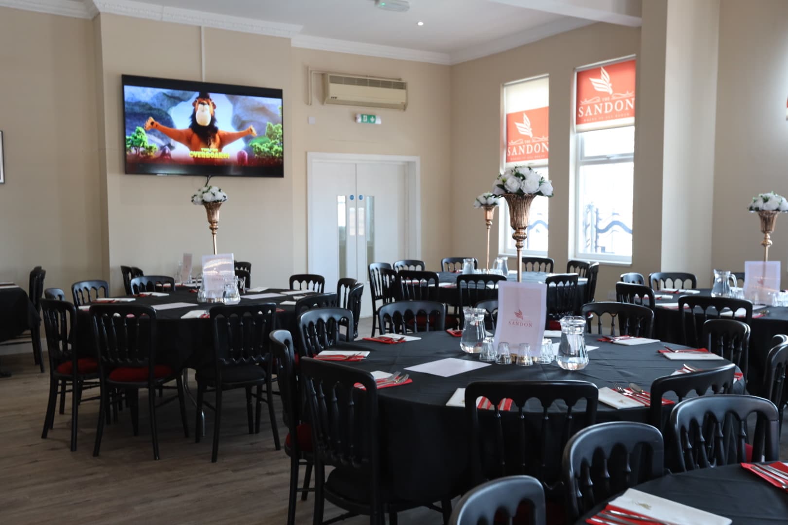 The Sandon Complex, The Thompson Lounge photo #2