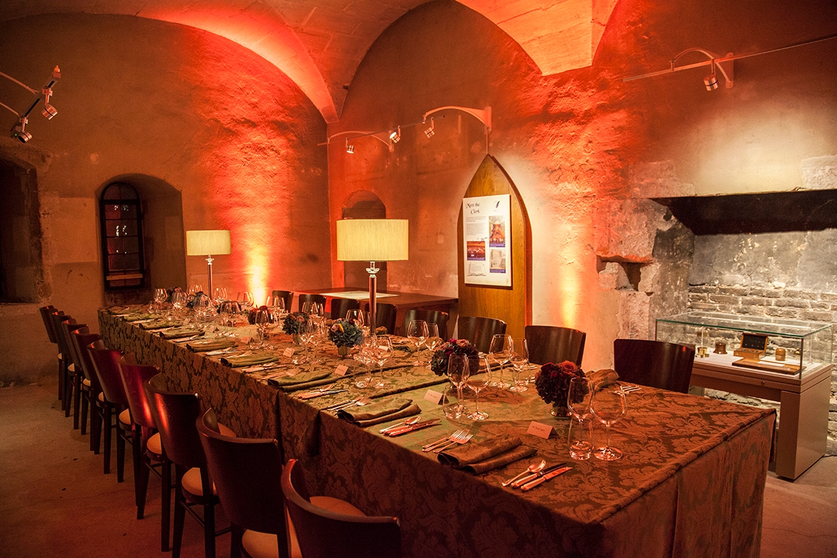 Photo of Jewel Tower, Palace Gardens