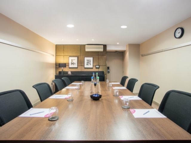 Photo of Crowne Plaza Manchester Airport, Boardroom 139