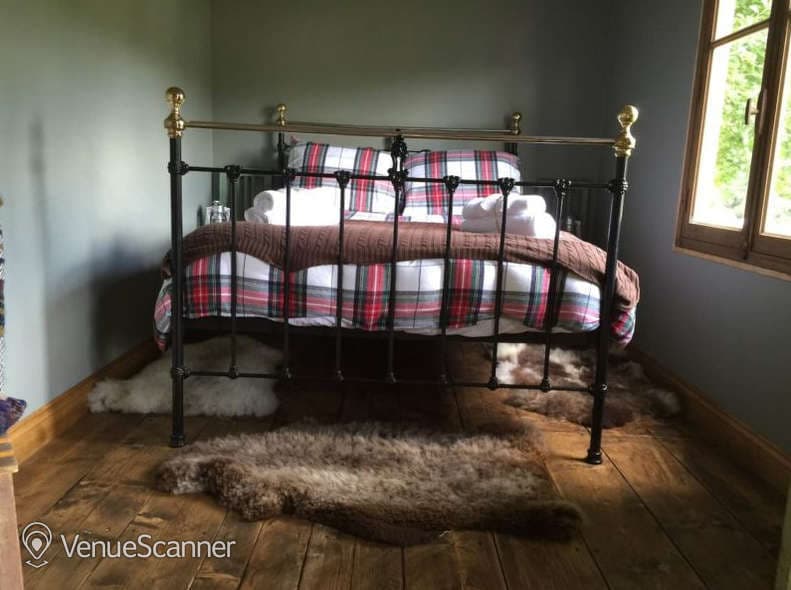 Shepherds Hut, The Dreys photo #3